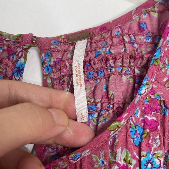 Free People Pink Floral Short Sleeve Smocked Stretch Scoop Neck Mini Dress Large - Picture 2 of 8